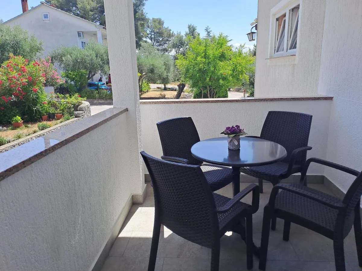 Studio Apartments Maslinik Krk Town
