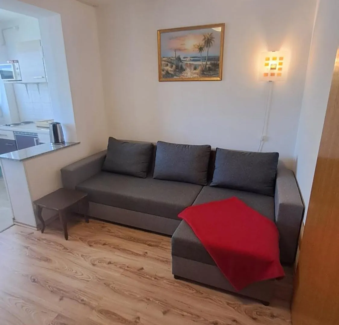 Studio Apartments Maslinik كرك 0*,