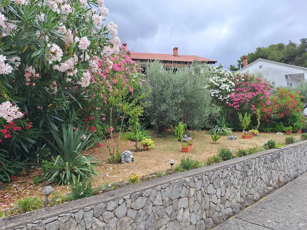 Studio Apartments Maslinik Krk Town